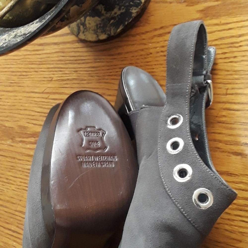 "Stuart Weitzman" Grey Suede Platforms - image 3